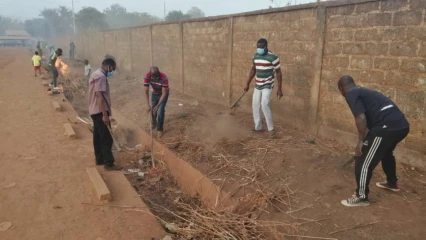 CAMPAGNE DE SALUBRITÉ À PEHUNCO : Des acteurs clés du développement mettent au propre le centre de santé