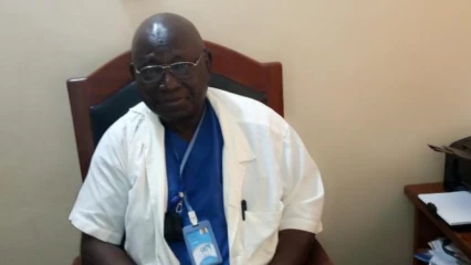 VIE D&rsquo;UN MEDECIN CHIRURGIEN : Retour sur les 36 ans d’activité du docteur Irénée Zinflou