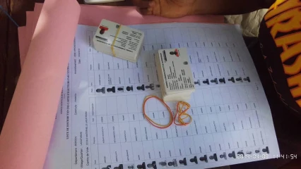 FAIBLE AFFLUENCE DANS LES CENTRES DE DISTRIBUTION DES CARTES LÉPI À PARAKOU : Moins de 6% de cartes retirées