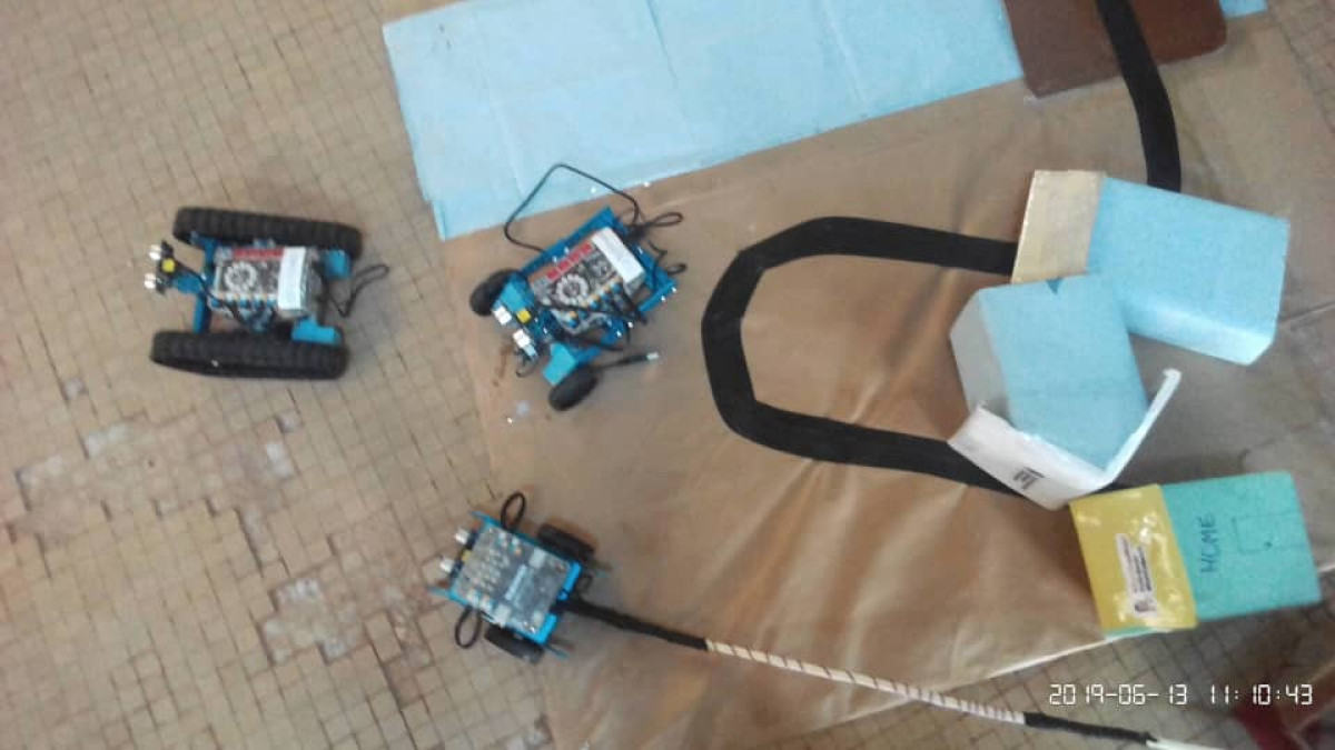 MEILLEUR PROJET ROBOTIQUE 2019 À PARAKOU : Le Ceg Hubert Maga sacré champion