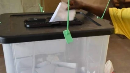 COMMUNALES ET MUNICIPALES DU 17 MAI DERNIER: Voici la liste complète des conseillers Br, Up et Fcbe élus