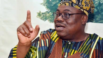 DIPLOMATIE AU BENIN : L’He André Okounlola nommé ambassadeur de la Russie