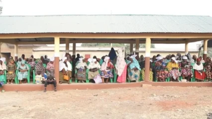 Marché de soubroukou: les femmes bénéficiaires remercient Richard Boni Ouorou