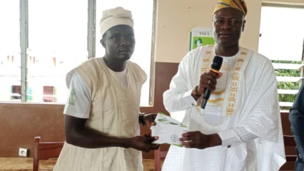 KOUANDÉ : L&rsquo;He Abdoulaye Gounou habille les quartiers Zongo et Maro aux couleurs du Br