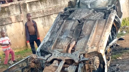 PARAKOU/ SOUPÇONNÉ DE PRATIQUES OCCULTES A TOUROU,  Un alpha voit son véhicule calciné  _ De faux billets découverts