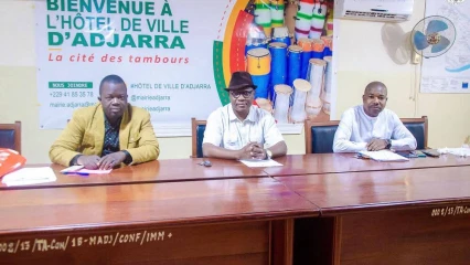 Débat d'orientation budgétaire 2026 à la mairie d'Adjarra: les élus s'engagent pour une commune plus ambitieuse