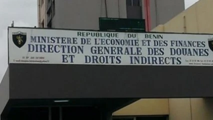 AEROPORT DE COTONOU : Le receveur des douanes relevé de ses fonctions