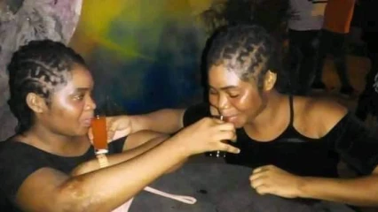 BÉNIN :  L&rsquo;émouvante lettre de Nadia à sa sœur jumelle Nadine Okoumassoun en prison