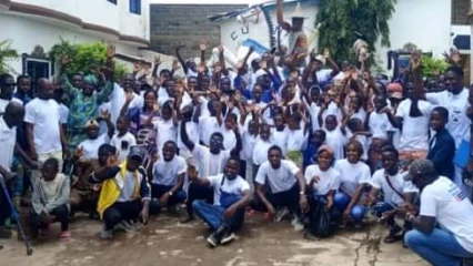 JOURNÉE MONDIALE DES SOURDS :  L&rsquo;Ong Prunelle de Dieu promeut l&rsquo;inclusion et la diversité   . Le livre «Le sacrifice d&rsquo;une cause» de Emmanuel Yorou Sounon lancé    