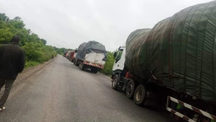 BÉNIN :  L&rsquo;axe routier N&rsquo;Dali – Djougou bloqué  . Voici les raisons