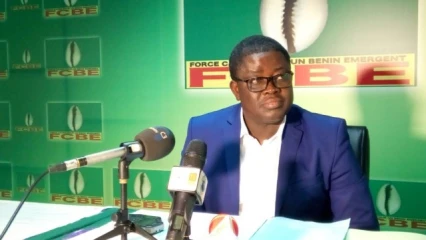 EN REACTION AUX EXPLOITS DES ECUREUILS A LA CAN  : Nourénou Atchadé crache du feu sur Talon