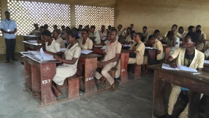 REPRISE DES COURS DANS LE CONTEXTE DE LA COVID-19 ET DEFICIT D’ENSEIGNANTS : Le gouvernement entre le marteau et l&rsquo;enclume