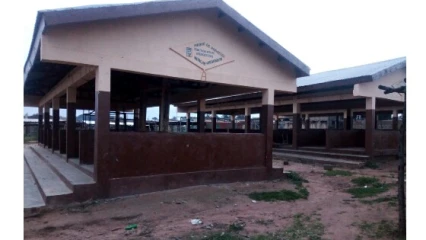 ABANDON DE MARCHES SECONDAIRES CONSTRUITS A GRANDS FRAIS A PARAKOU : Mauvaise planification ou conséquence de la morosité économique ?