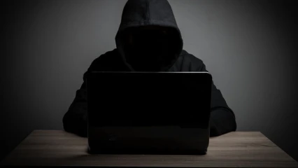 DJEREGBE : Huit individus interpellés pour cybercriminalité