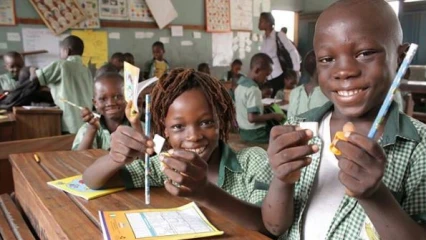 ENGOUEMENT DES PARENTS D’ELEVES POUR LES ECOLES BILINGUES AU BENIN : Le signe du grand dégoût des béninois à la langue française .Vers la recolonisation du Bénin par le Nigéria ?