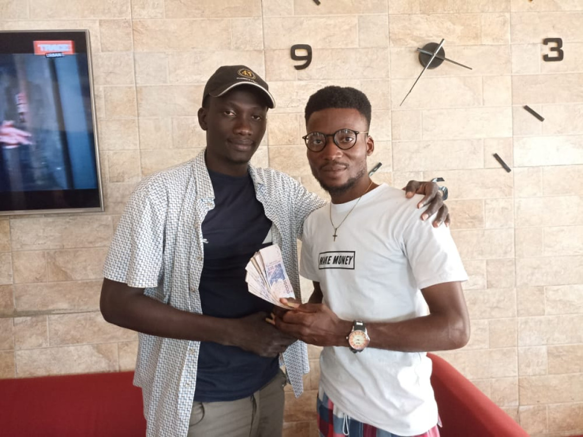 DANS L&rsquo;INCAPACITE DE PAYER LE PRIX A UN GAGNANT DEPUIS DEUX ANS :Le réalisateur Félicien Assogba sauve la face au Rebiap . Quelle crédibilité pour ce festival désormais ?