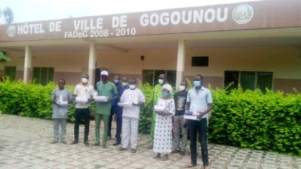 COMMUNE DE GOGOUNOU : Les bibliothèques villageoises dotées de kits de numérisation