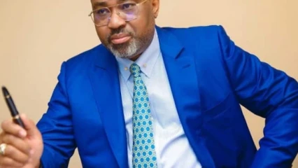 VICTIME D&rsquo;UNE TENTATIVE D&rsquo;ESCROQUERIE EN LIGNE : Richard Boni Ouorou alerte et appelle à la vigilance