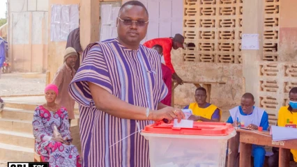 Banikoara: le candidat Bio Sarako Tamou a voté