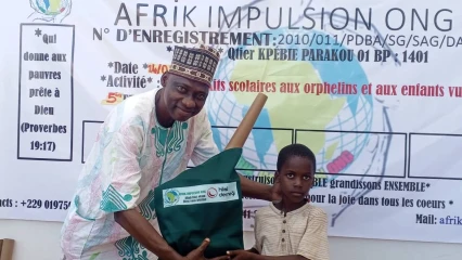 Don de kits scolaires à Parakou: Afrik Impulsion Ong vient au chevet des enfants vulnérables