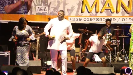 À travers son géant concert retour: l&rsquo;artiste Bourou&rsquo;s Man signe son comeback triomphal 