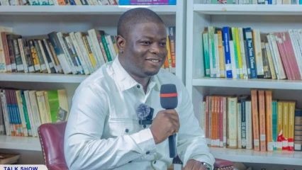 Talk show à l&rsquo;université de Parakou: Barnabas Orou Kouman explore l&rsquo;univers des médias en ligne