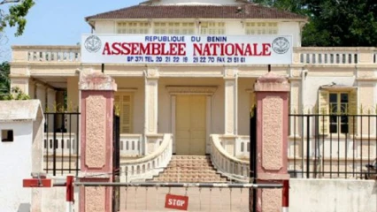 PROPOSÉE PAR LES DÉPUTÉS DU PARTI « LES DÉMOCRATES » :  La proposition de loi d&rsquo;amnistie jetée à la poubelle de la commission des lois