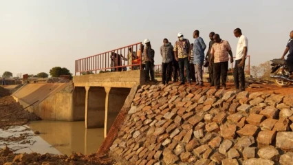 COMMUNE DE BANIKOARA : Le maire Sarako en visite sur plusieurs chantiers