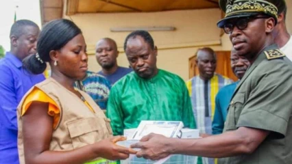 Mono/amélioration de la qualité de soins de santé: le préfet Milohin dote les Ascq d&rsquo;équipements 