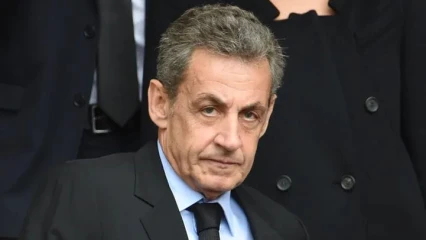 ACCUSÉ DE CORRUPTION ET TRAFIC D&rsquo;INFLUENCE : L&rsquo;ancien président français Nicolas Sarkozy condamné à 3 ans de prison . Tout ce qu&rsquo;il faut savoir de l&rsquo;affaire