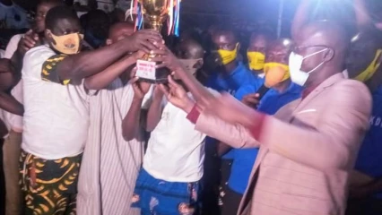 A TRAVERS LE CHAMPIONNAT DE JEUX DE PIQUE TALON K.O 2021 :  Toko rallie la jeunesse de Parakou à la cause de Talon  . L’équipe ‘’ L&rsquo;homme doit’’ de Banikanni sacrée championne