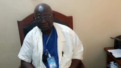 VIE D&rsquo;UN MEDECIN CHIRURGIEN : Retour sur les 36 ans d’activité du docteur Irénée Zinflou