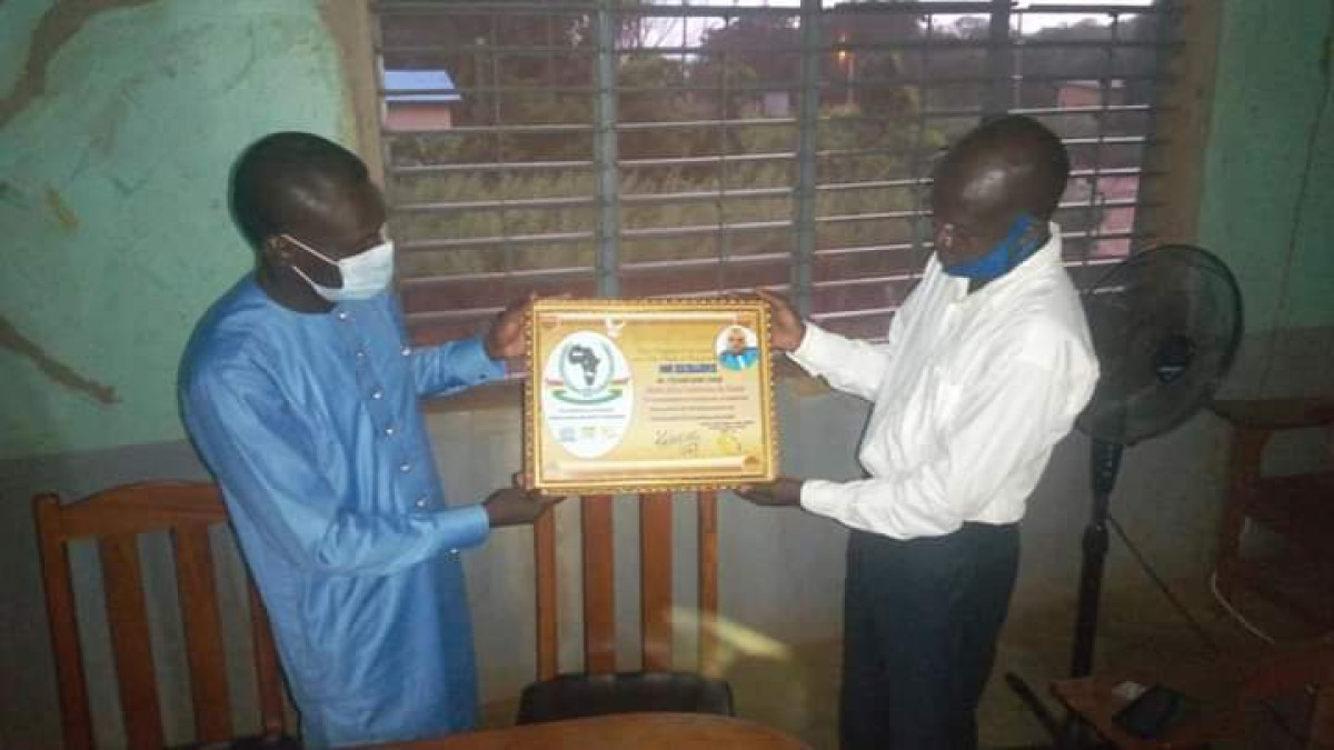 POUR SA GESTION COMMUNAUTAIRE PARTICIPATIVE,  Le maire Tidjani Bani distingué par le Répepud