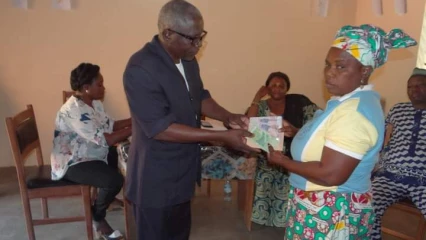 COMMUNE DE BEMBEREKE : Des secours nationaux octroyés aux femmes vulnérables