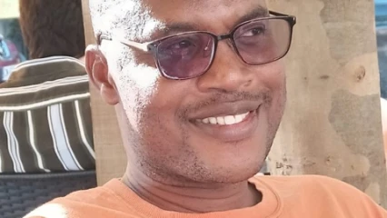 BÉNIN : Le journaliste Virgile Ahouansè condamné à 12 mois de prison avec sursis