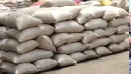 BÉNIN/LUTTE CONTRE LA VENTE ILLICITE DES INTRANTS AGRICOLES : La police met la main sur un véhicule transportant des engrais à Guéné