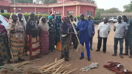 PÉHUNCO/GRÂCE À LA COOPÉRATION SUISSE À TRAVERS LA SNV : La coopérative Yam Buram dotée de matériels d&rsquo;assainissement