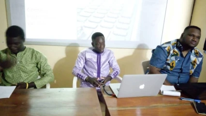 MEETUP ENTRE LES JEUNES DE PARAKOU ET L’ASSOCIATION ‘’JE VEUX BRILLER’’ : La jeunesse mieux outillée sur le commerce électronique