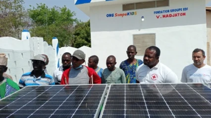 OUAKE/AVEC L&rsquo;APPUI DE LA FONDATION GROUPE EDF : L&rsquo;Ong Sompékids dote le Cs de Madjatom d&rsquo;énergie photovoltaïque