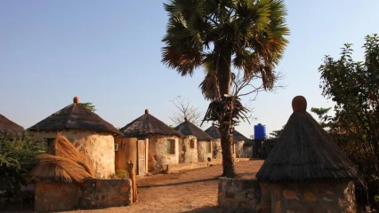 KEROU : Les motifs de la mise sous scellés du palais royal Faroumonso