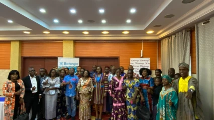 POUR UN ACCÈS AUX SERVICES NUMÉRIQUES ET À L’AUTONOMISATION DES FEMMES RURALES : Les Fondations Batonga et Roi Baudouin lancent le projet SheDigital  . 7 500 femmes du Bénin et du Sénégal seront impactées