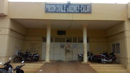 BÉNIN : Tomber malade est-il interdit en prison ?