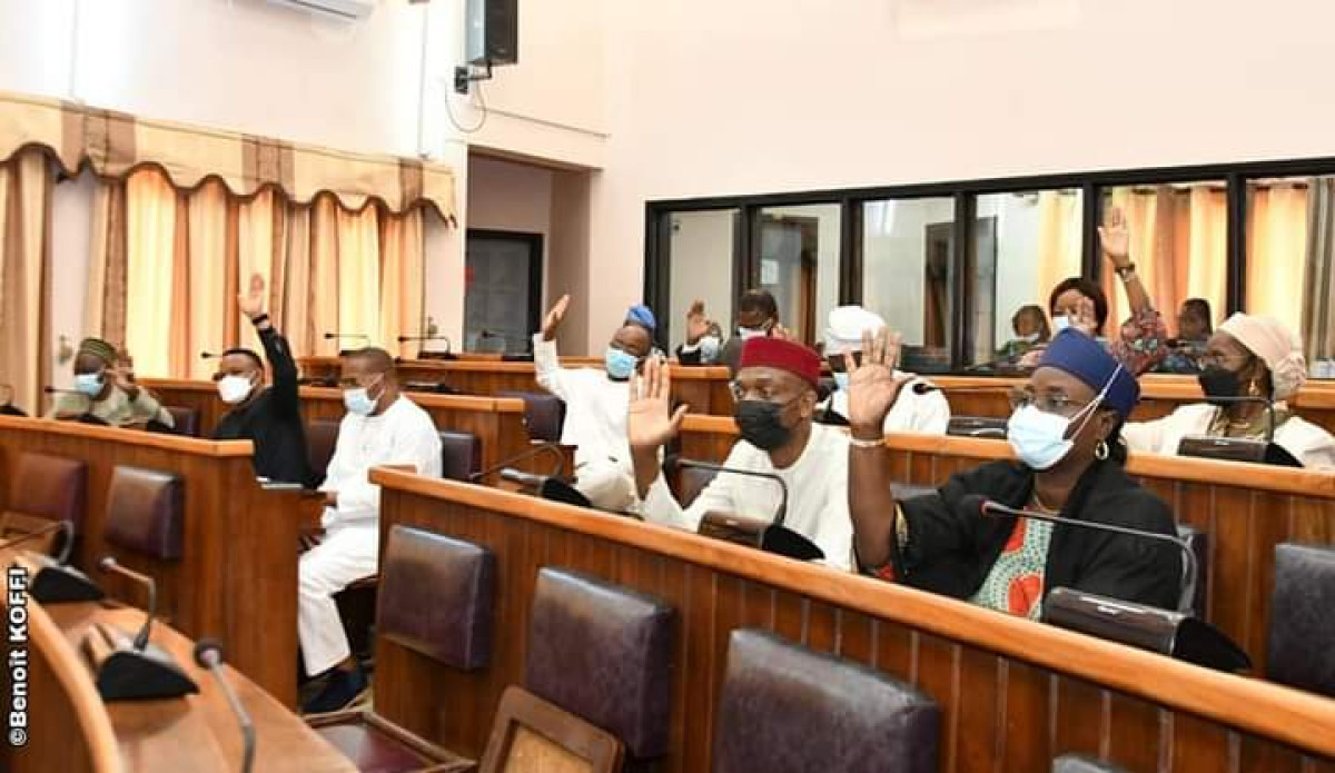 REPRÉSENTATIVITÉ DES FEMMES EN 2023 AU PARLEMENT : Le combat politique pour les 24 sièges, c&rsquo;est maintenant !