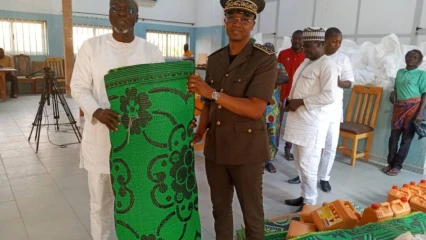 REMISE DE KITS D&rsquo;ASSISTANCE AUX SINISTRÉS D&rsquo;INONDATION DE 2022 : Le gouvernement soulage les victimes de Parakou