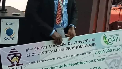 PRIX DU SALON AFRICAIN DE L&rsquo;INVENTION ET DE L&rsquo;INNOVATION TECHNOLOGIQUE : A travers son invention, le béninois Rachidi Sidi Imorou remporte le 1er prix
