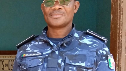 DESCENTE DU PATRON DE LA POLICE RÉPUBLICAINE À PARAKOU : Nazaire Hounnonkpè dope le moral à sa troupe