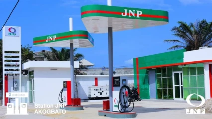 BÉNIN :  L&rsquo;essence en rupture dans les stations  . Talon n&rsquo;est pas prêt pour éradiquer le kpayo