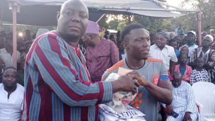TCHAOUROU/FINALE DU TOURNOI « JEUNESSE SANS VIOLENCE » À BÉTÉROU : Le Ca Yves Chabi Atta prône la paix à travers le cuir rond  . L’He Bio Sounon Bouko apporte son soutien aux jeunes