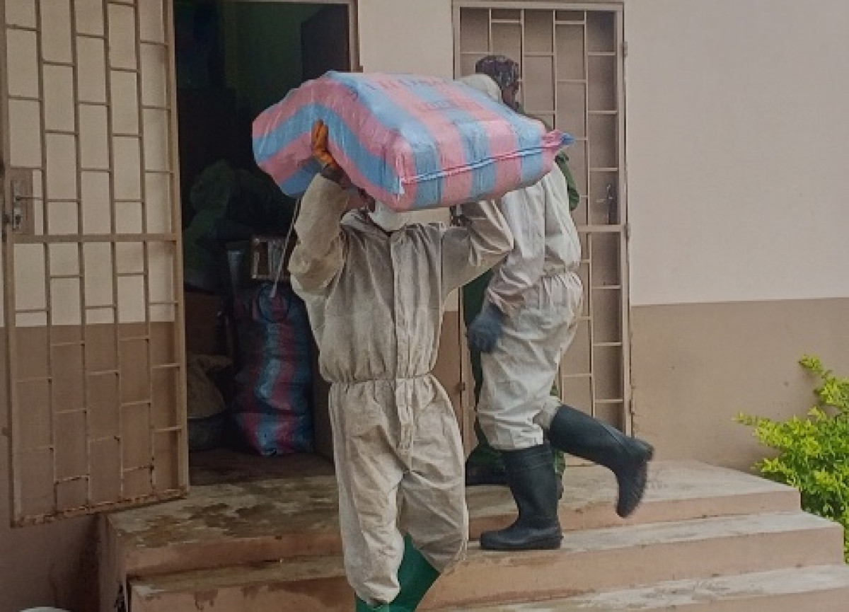 Tribunal de première instance de Parakou: des scellés et objets encombrants évacués pour incinération