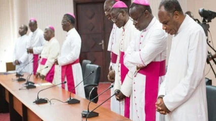 EDITO : Talon évite le clergé à tout prix